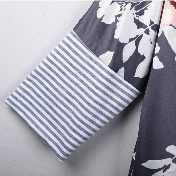 Casual Boho Top - Picture 3 of 4